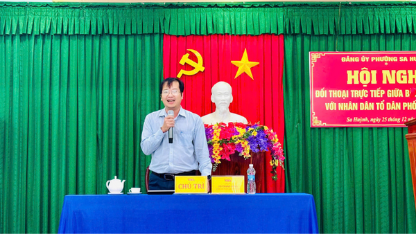 Bí thư Đảng ủy phường Sa Huỳnh đối thoại với Nhân dân TDP Vĩnh Tuy