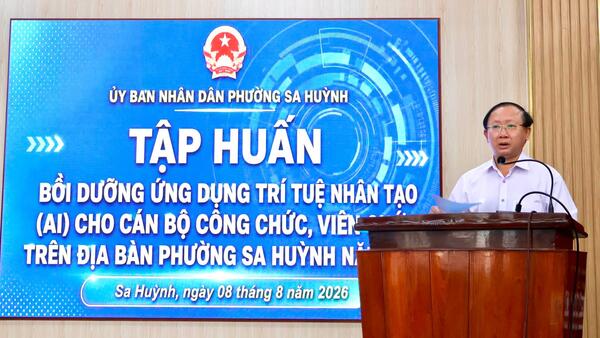 PHƯỜNG SA HUỲNH TẬP HUẤN, BỒI DƯỠNG ỨNG DỤNG TRÍ TUỆ NHÂN TẠO AI CHO CÁN BỘ, CÔNG CHỨC, VIÊN CHỨC PHƯỜNG